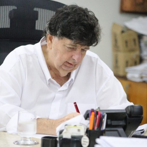 VR: Prefeito Neto anuncia nova antecipação da primeira parcela do 13º dos servidores